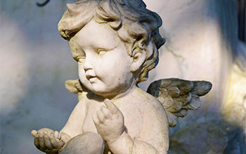 天使の彫刻